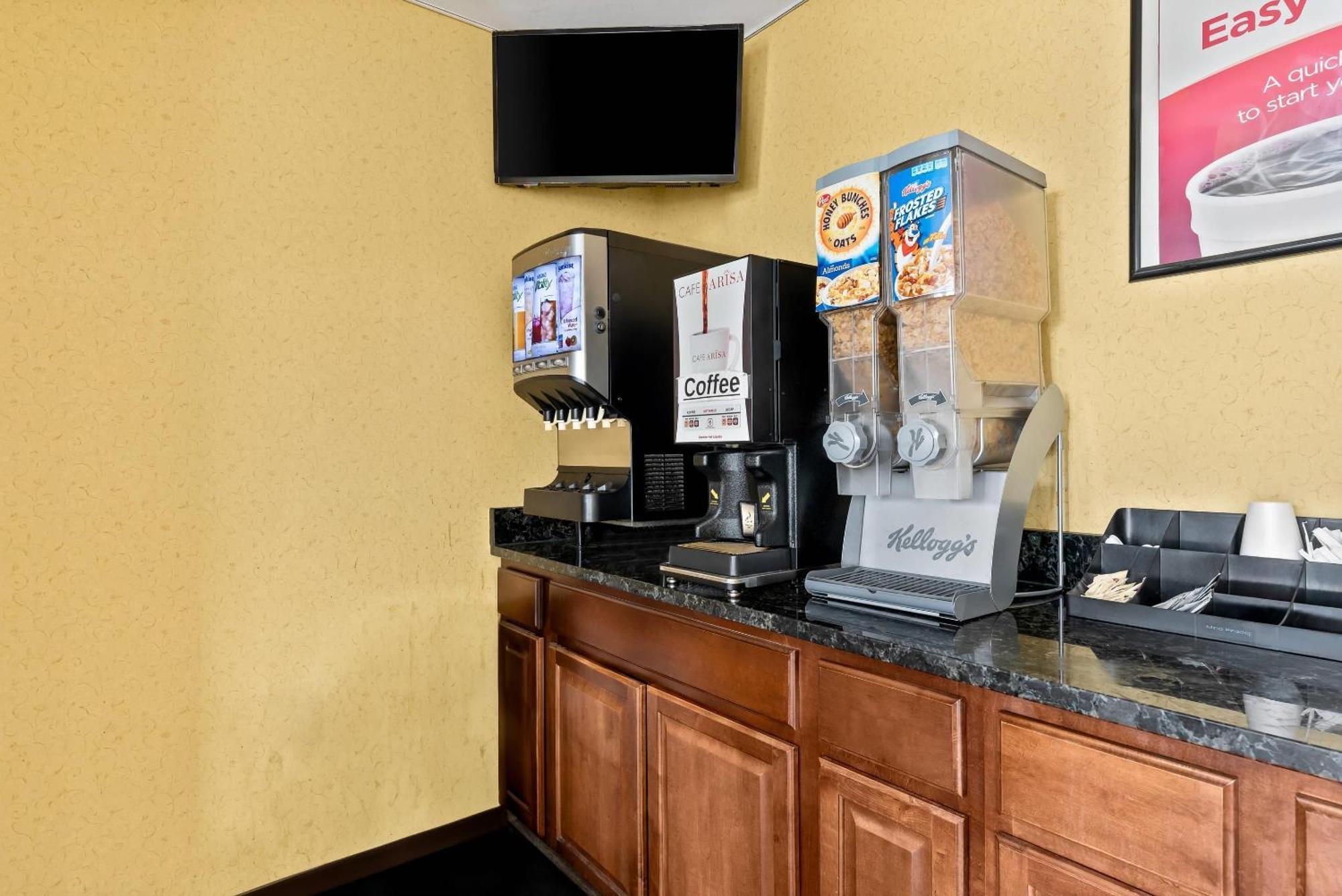 Econo Lodge Fredericksburg near I-95 Eksteriør billede