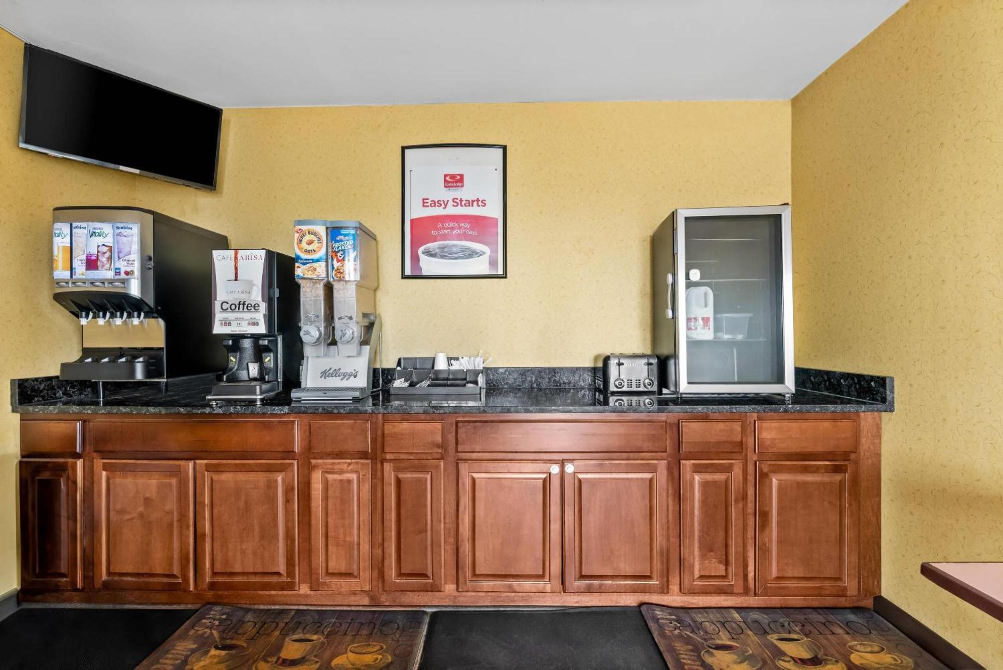 Econo Lodge Fredericksburg near I-95 Eksteriør billede